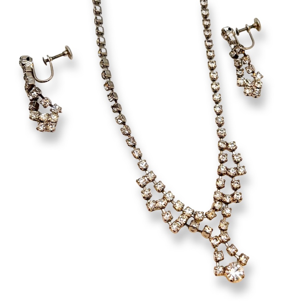 1950’s stunning prong-set Rhinestone Necklace and Earrings Set